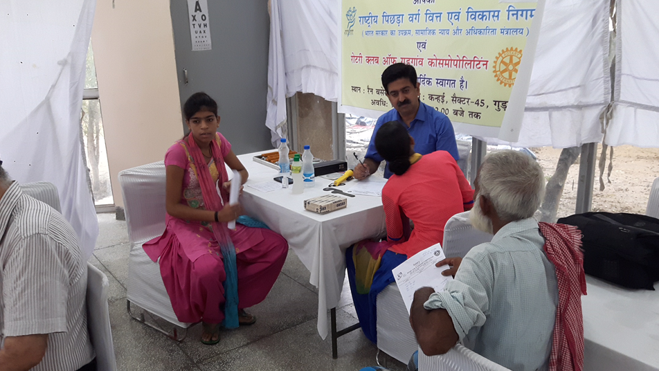 viaan free eye checkup camp with rotary club at vihaan village 1