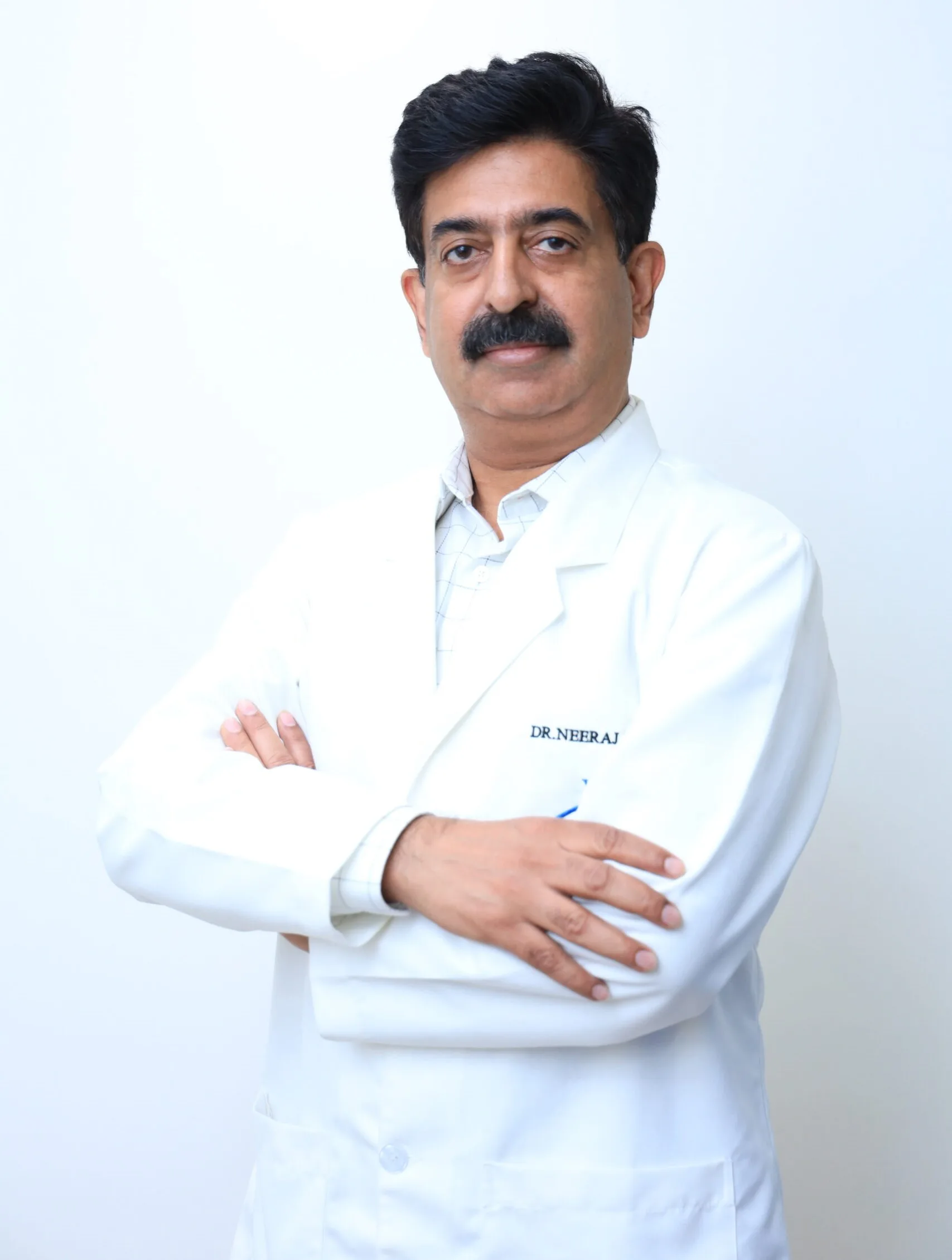 dr neeraj sanduja